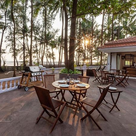 Casa Del Mer By Stayvista - Nearby Beach With, Sea-View Rooms & Coconut Farm Alibag Exterior photo