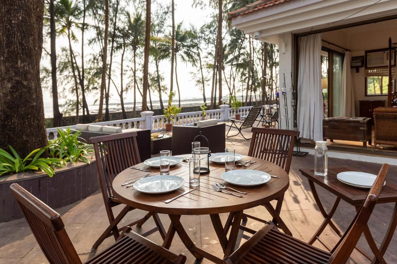 Casa Del Mer By Stayvista - Nearby Beach With, Sea-View Rooms & Coconut Farm Alibag Exterior photo